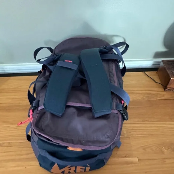 REI Purple and Navy Duffel Bag / Backpack - Picture 3 of 9